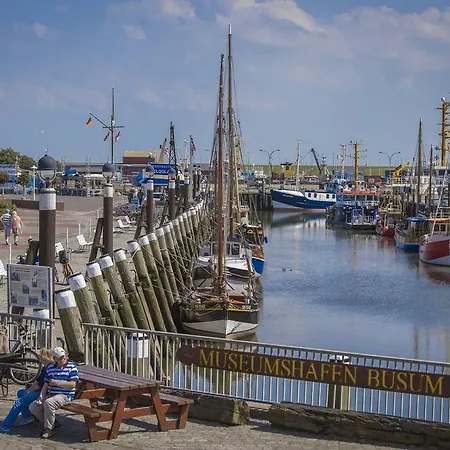 Апартаменты Amrumbank Бюзум